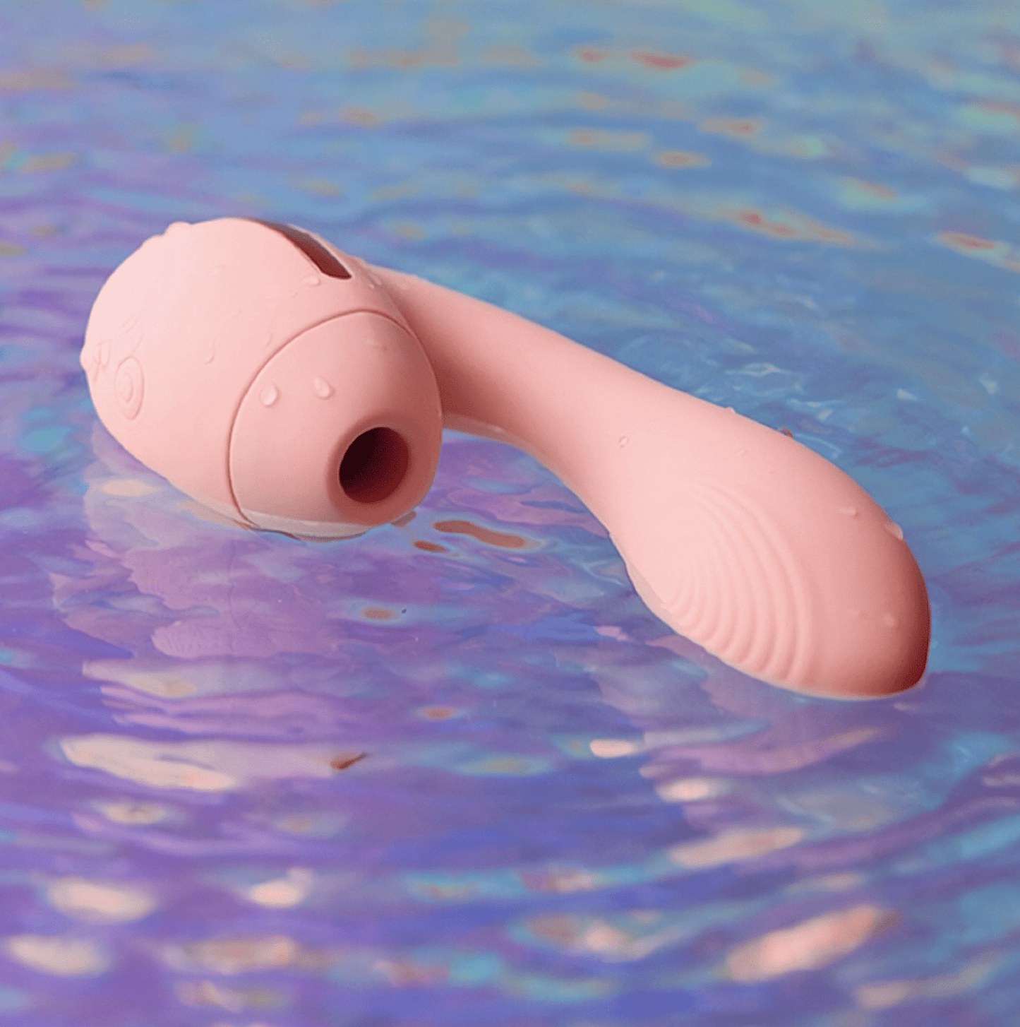 Waterproof design, washable (do not immerse)