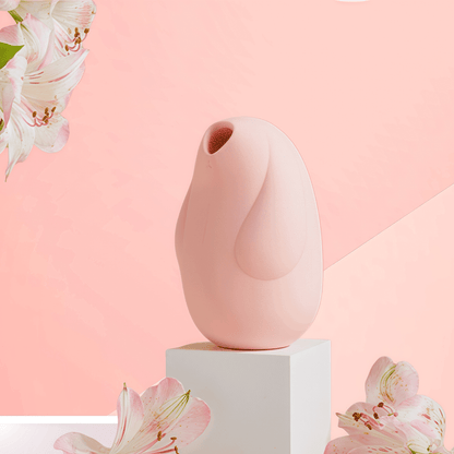 This cute curly white rabbit pet intelligent sucking and vibrating toy is available in a jasmine white scented version and features a cute bunny ear design. It can be concealed as a home decoration.
