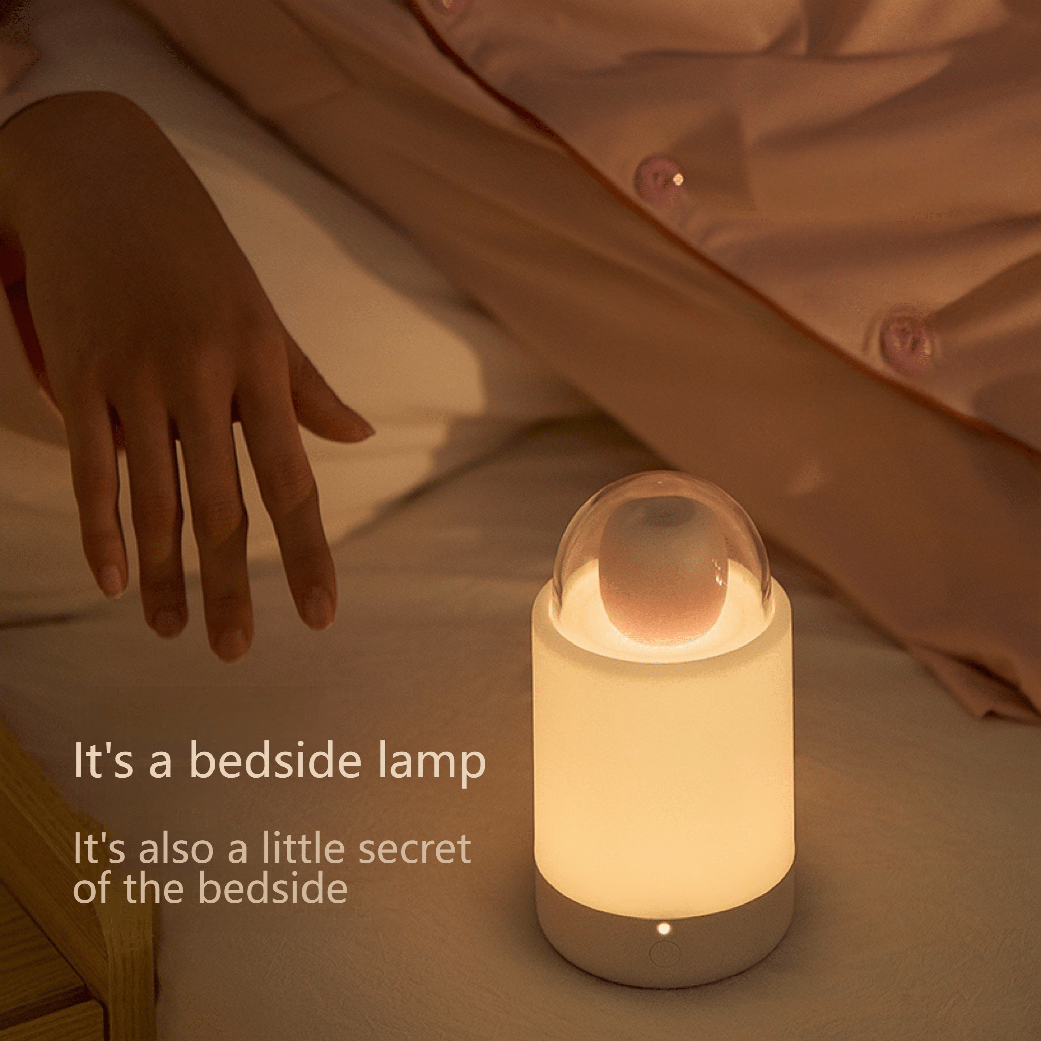 Disguise design showcases the lamp's body, which doubles as the toy charging dock and can be disguised as a bedside lamp to prevent dust and snooping.